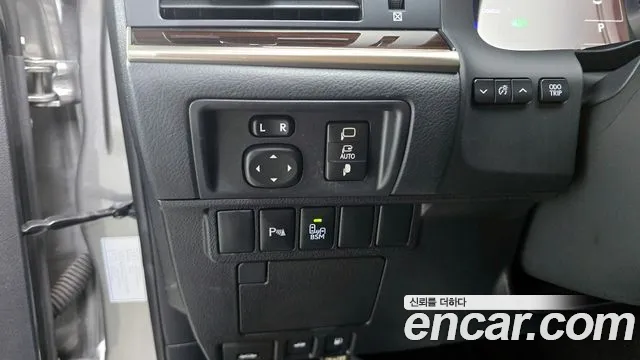 Lexus New ES300h 2018 Серебряный из Кореи, фото 5