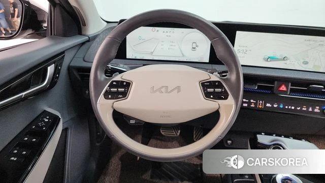 Kia EV6 2023 Жемчужный цвет из Кореи, фото 5
