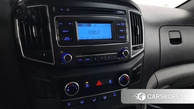 Hyundai The New Grand Starex 2019 Серебристо-серый из Кореи, фото 5