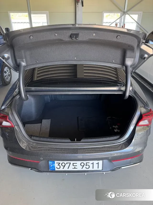 Kia K5 3rd generation 2022 Серый из Кореи, фото 5