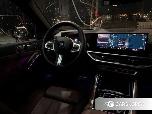 BMW X6 (G06) 2025 Черный из Кореи, фото 5