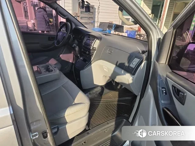 Hyundai The New Grand Starex 2018 Серебристо-серый из Кореи, фото 5