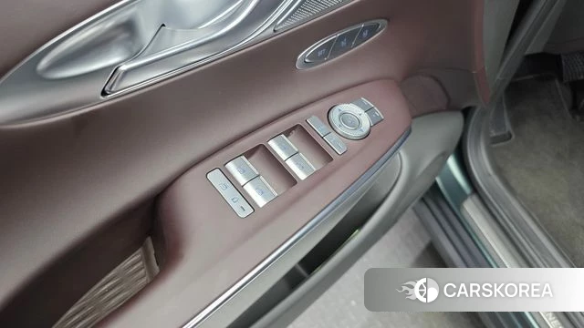 Genesis GV70 2022 Зеленый из Кореи, фото 5