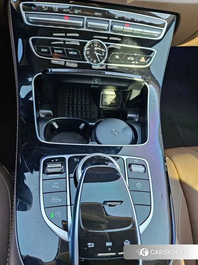 Mercedes-Benz E-Class W213 2019 Белый из Кореи, фото 5