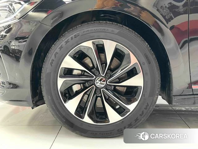 Volkswagen Passat 2023 Черный из Китая, фото 5