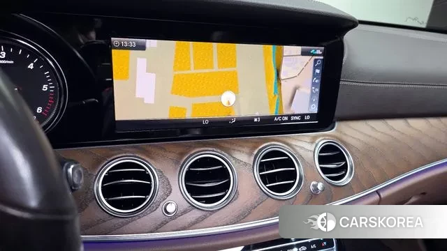 Mercedes-Benz E-Class W213 2020 Черный из Кореи, фото 5