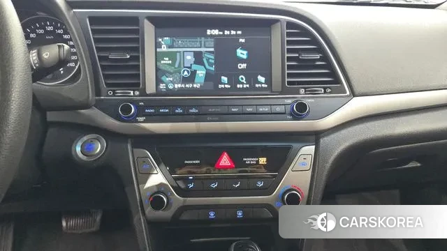 Hyundai Avante AD 2018 Серебристо-серый из Кореи, фото 5