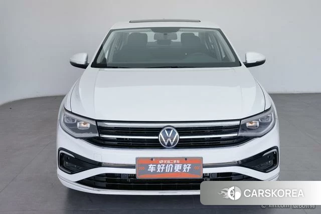 Volkswagen Bora 2024 Белый из Китая, фото 5