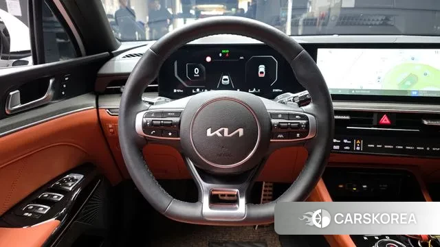 Kia The New K5 3rd generation 2025 Белый из Кореи, фото 5