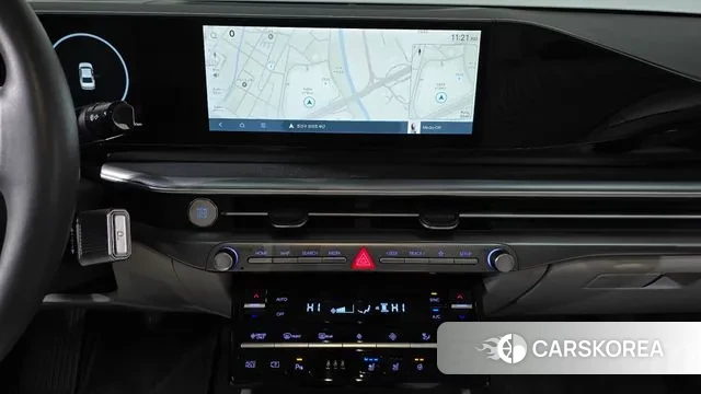 Hyundai Grandeur Hybrid (GN7) 2023 Серебристо-серый из Кореи, фото 5