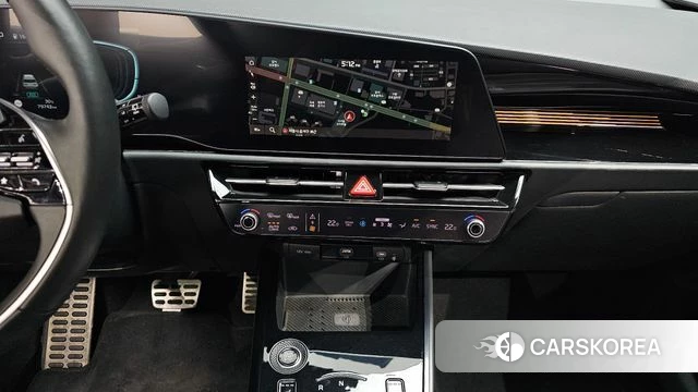 Kia Di Ol Nu Niro 2022 Белый из Кореи, фото 5