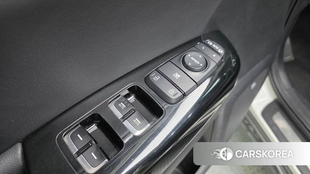 Kia Sportage The Bold 2021 Белый из Кореи, фото 5