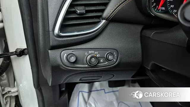 Chevrolet (GM Daewoo) The New Trax 2020 Белый из Кореи, фото 5