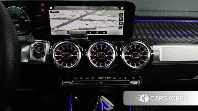 Mercedes-Benz EQB X243 2022 Белый из Кореи, фото 5