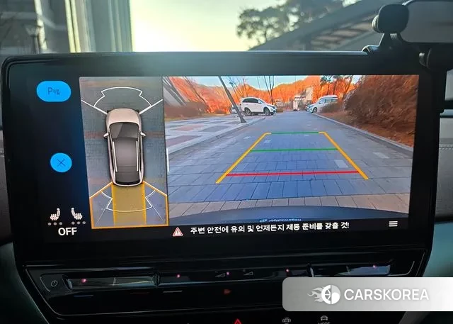 Volkswagen ID.4 2023 Белый из Кореи, фото 5