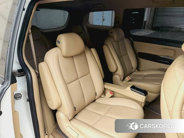 Kia The New Carnival 2018 Белый из Кореи, фото 5