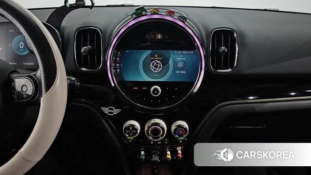 Mini Cooper Countryman 2021 Зеленый из Кореи, фото 5
