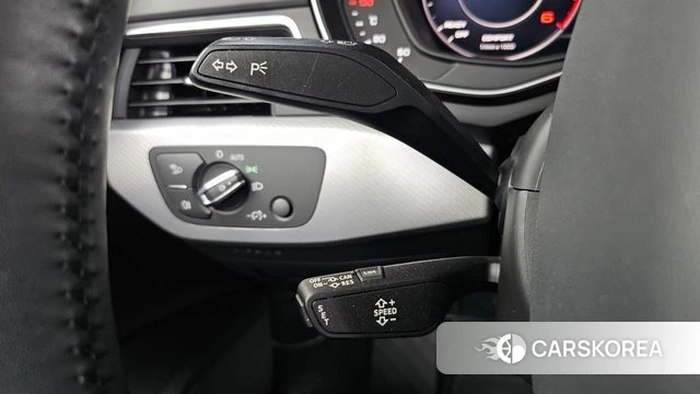 Audi A4 (B9) 2018 Серый из Кореи, фото 5