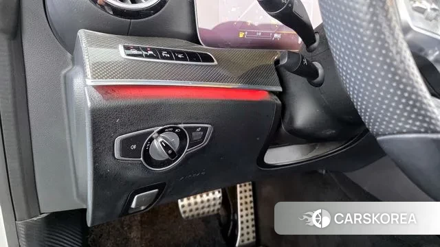 Mercedes-Benz E-Class W213 2019 Белый из Кореи, фото 5