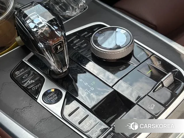 BMW X7 (G07) 2022 Белый из Кореи, фото 5