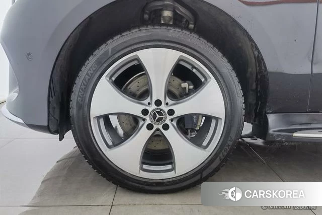Mercedes-Benz GLE (import) 2018 Черный из Китая, фото 5