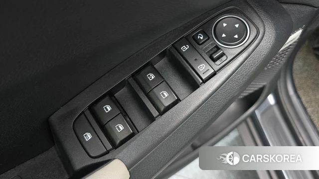 Kia Seltos 2021 Серый из Кореи, фото 5