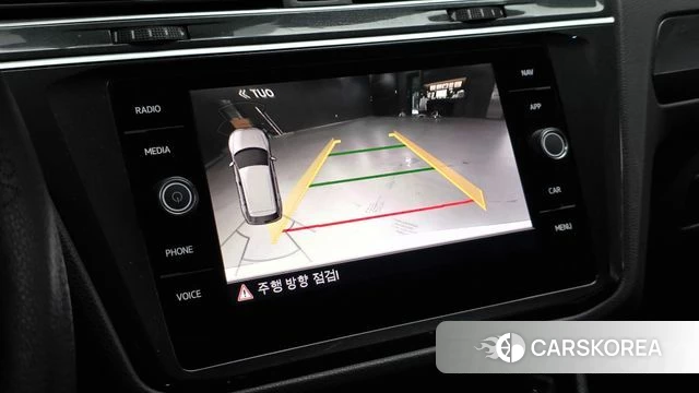 Volkswagen Tiguan second Generation 2019 Белый из Кореи, фото 5