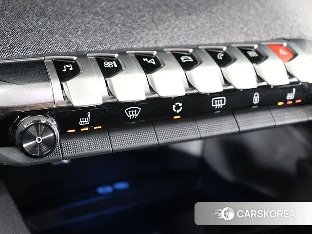 Peugeot 3008 second generation 2022 Черный из Кореи, фото 5