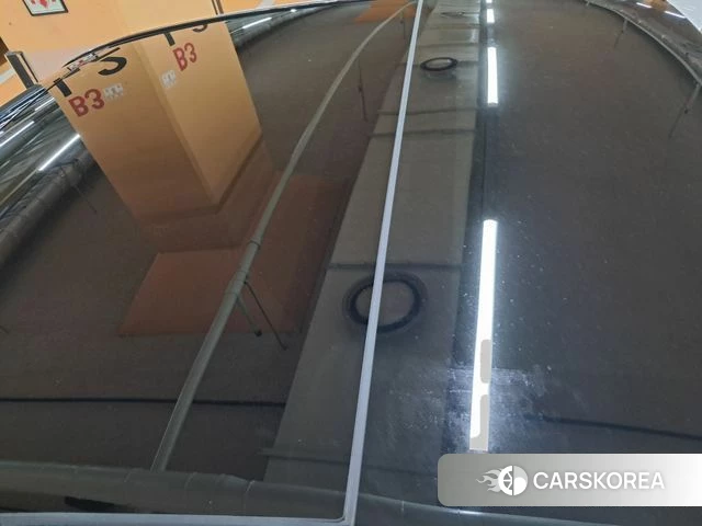Mercedes-Benz C-Class W206 2025 Белый из Кореи, фото 5