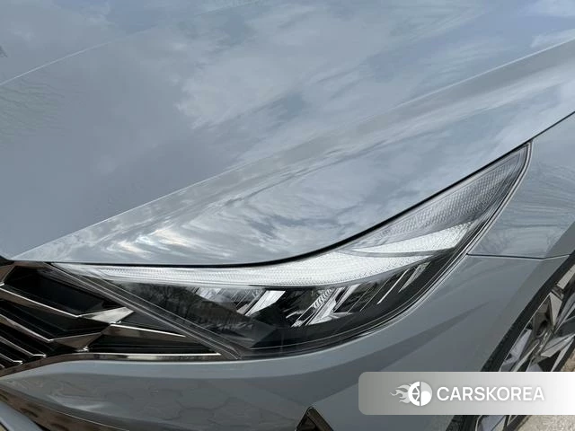 Hyundai Elantra 2022 Темно-серый из Китая, фото 5