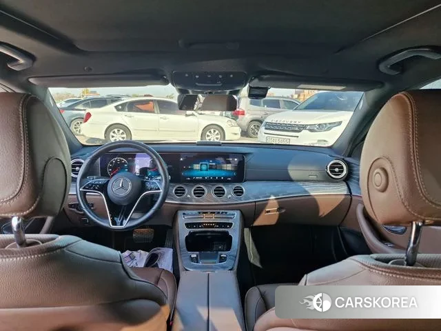 Mercedes-Benz E-Class W213 2022 Белый из Кореи, фото 5