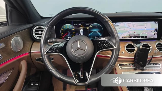 Mercedes-Benz E-Class W213 2021 Белый из Кореи, фото 5