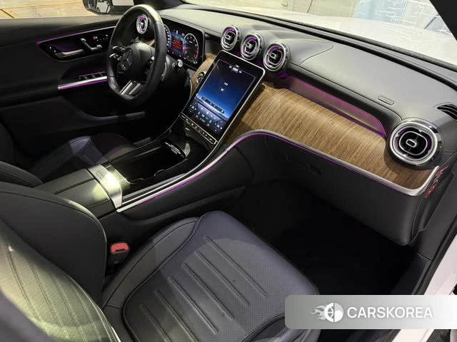 Mercedes-Benz GLC 2023 Белый из Китая, фото 5