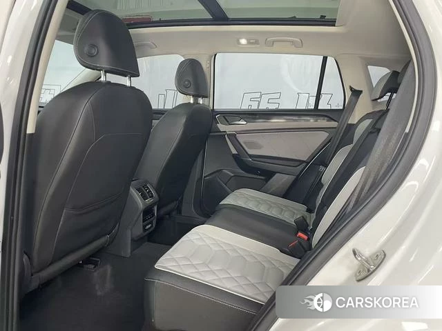 Volkswagen Tanyue 2023 Белый из Китая, фото 5