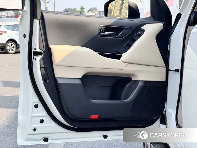 Toyota Land Cruiser (imported) 2024 Белый из Китая, фото 5