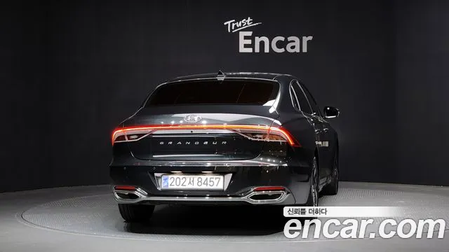 Hyundai The New Grandeur IG Hybrid id 2698914 из Кореи 5