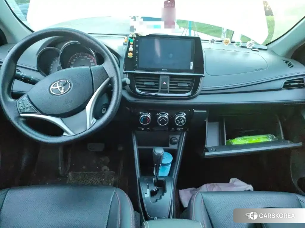 Toyota Vios 2022 Белый из Китая, фото 5