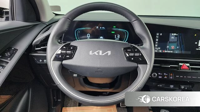 Kia Di Ol Nu Niro 2022 Белый из Кореи, фото 5