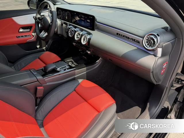 Mercedes-Benz Class A AMG 2024 Черный из Китая, фото 5