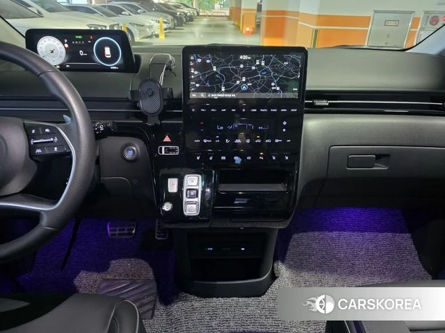 Hyundai Staria 2024 Белый из Кореи, фото 5