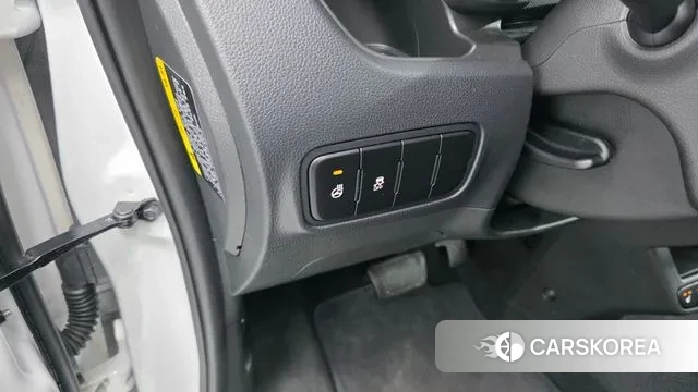 Kia The New Kia Ray EV 2023 Белый из Кореи, фото 5