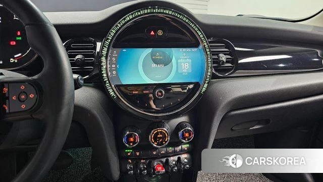 Mini Cooper 2022 Серебристо-серый из Кореи, фото 5