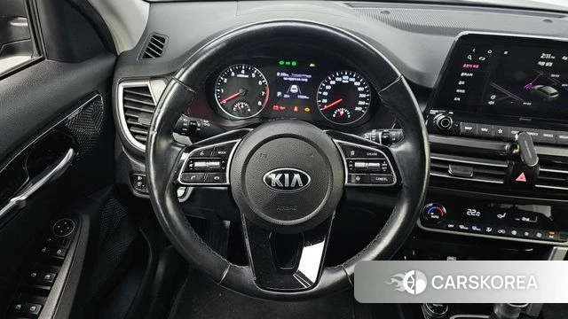 Kia Seltos 2020 Серый из Кореи, фото 5