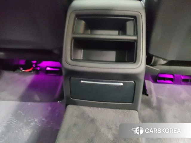 Audi A4L 2023 Белый из Китая, фото 5