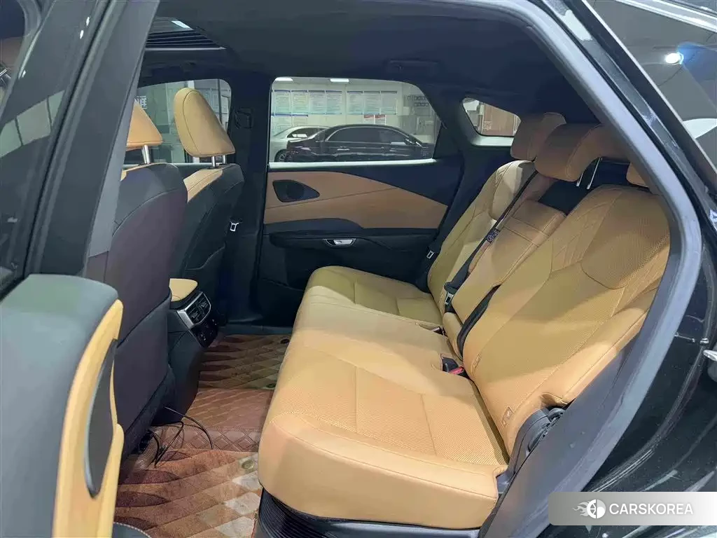 Lexus RX 2023 Черный из Китая, фото 5