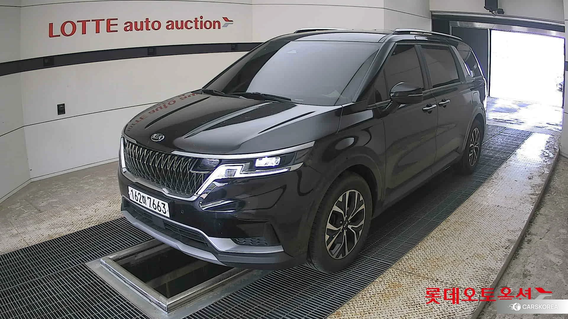 Kia Carnival 2021 Aurora Black Pearl из Кореи, фото 5