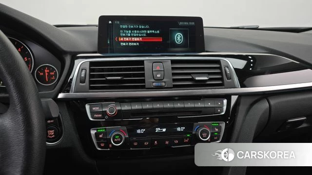 BMW 3 Series (F30) 2018 Белый из Кореи, фото 5