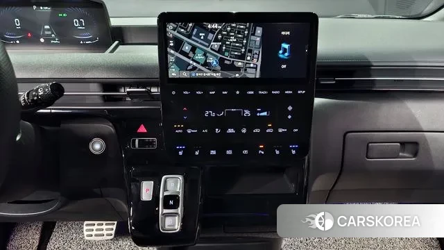 Hyundai Staria 2021 Белый из Кореи, фото 5