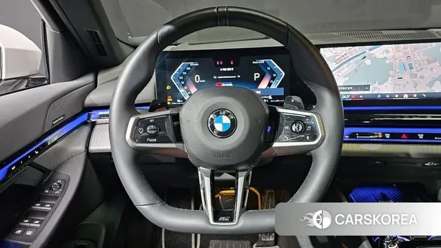 BMW 5 Series (G60) 2024 Белый из Кореи, фото 5