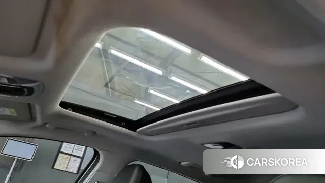 Hyundai The New Avante (CN7) 2023 Белый из Кореи, фото 5